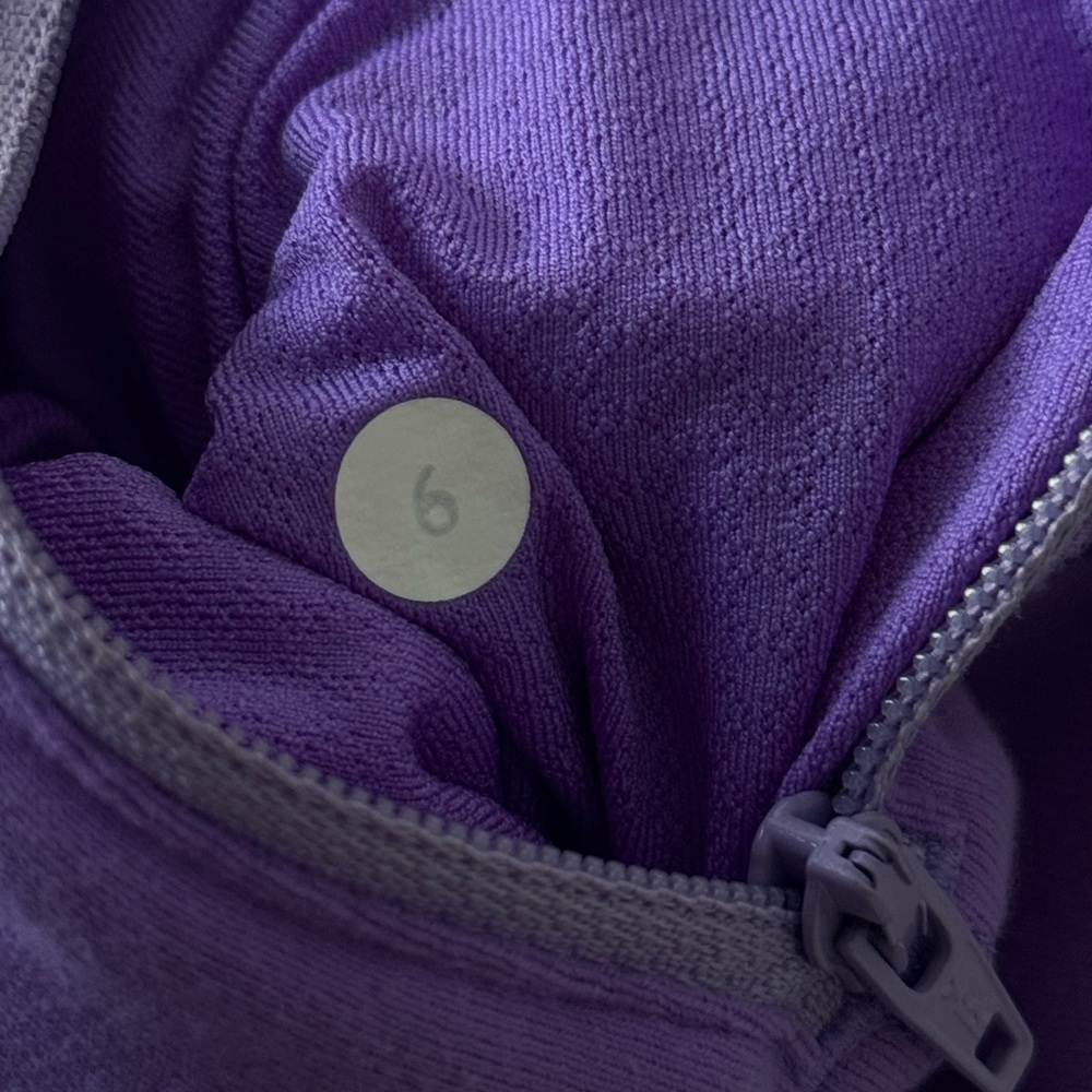 Lululemon In Stride Jacket - Picture 4 of 4